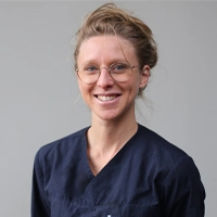 Dr BERETVAS Julie - Vétérinaire