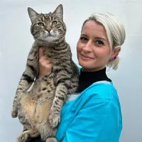 Justine Cabrol - Auxiliaire spécialisée vétérinaire